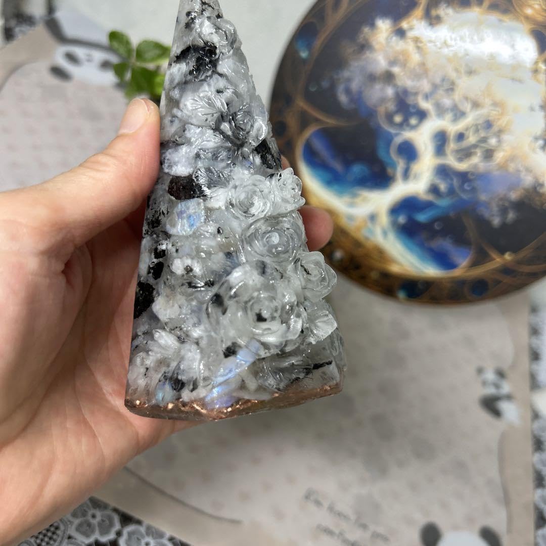 五角錐のブルーローズ・オルゴナイト - メルカリ 六角錐のブルーローズ